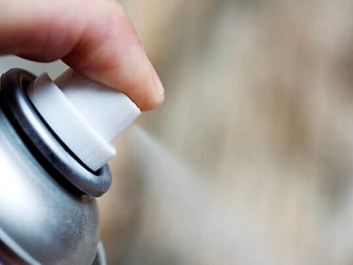 نحوه رنگ کردن چوب با اسپری